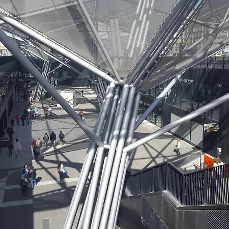 Maison Carolina בית הארחה 4*